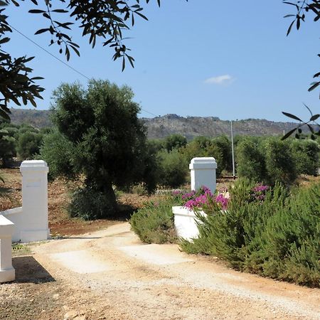 Masseria Lama Di Galizia Ostuni Bagian luar foto