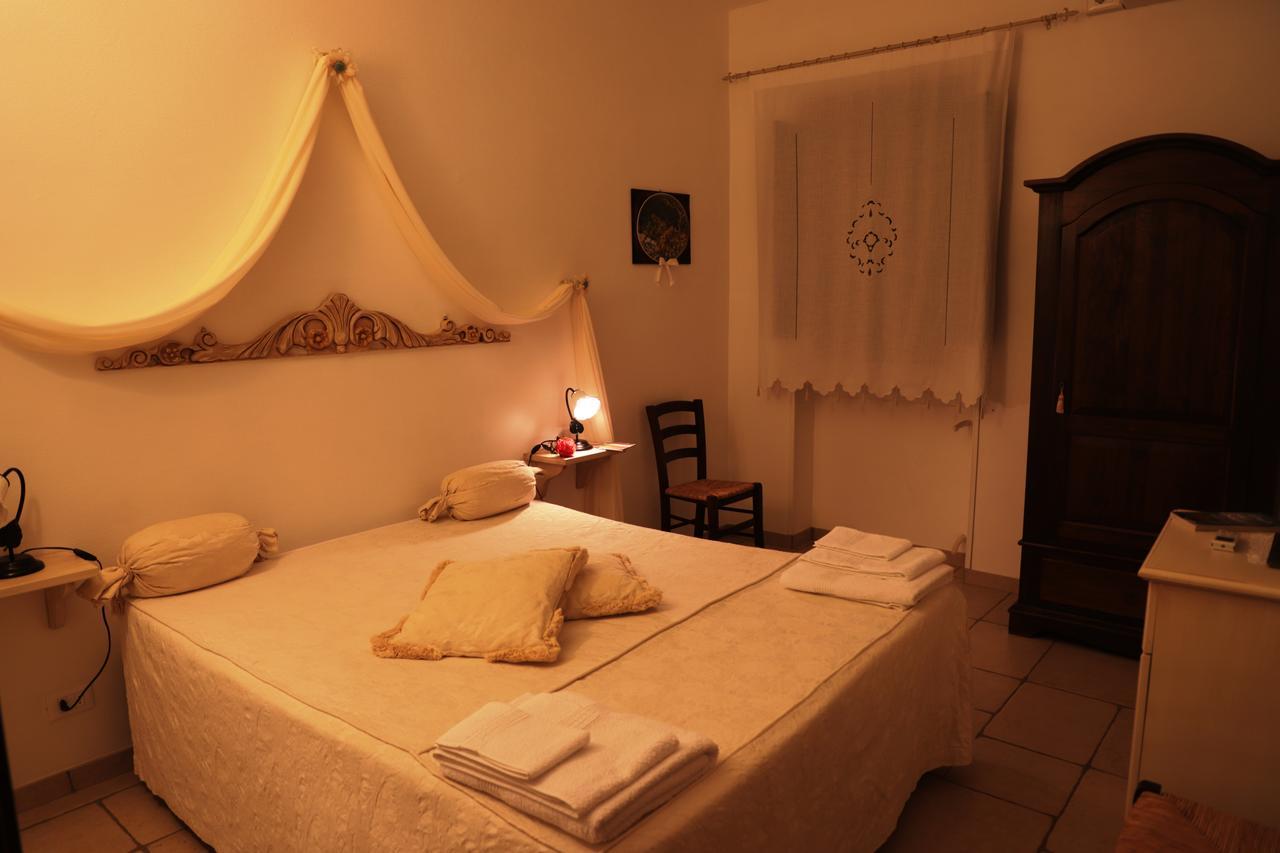 Masseria Lama Di Galizia Ostuni Bagian luar foto