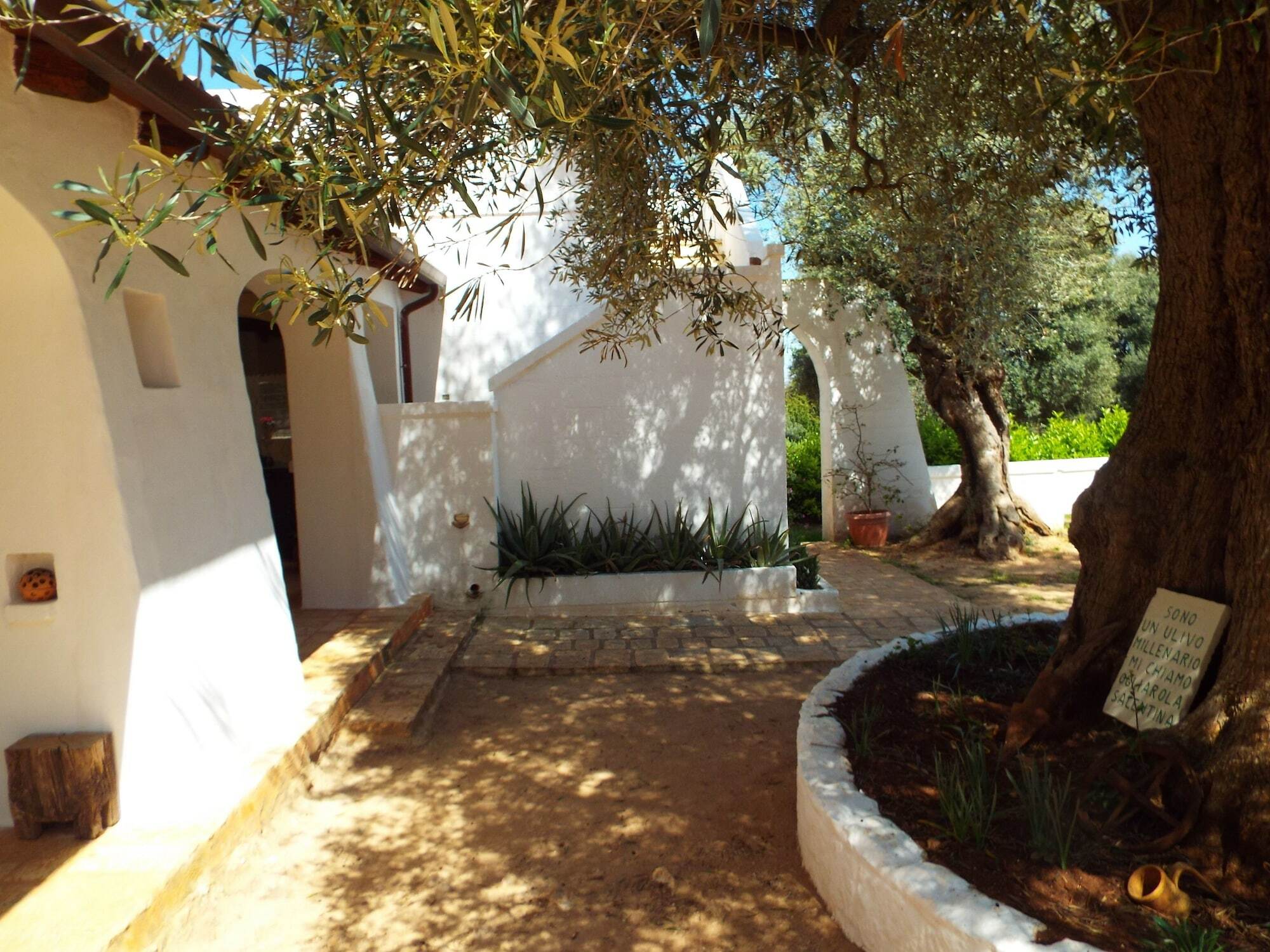 Masseria Lama Di Galizia Ostuni Bagian luar foto